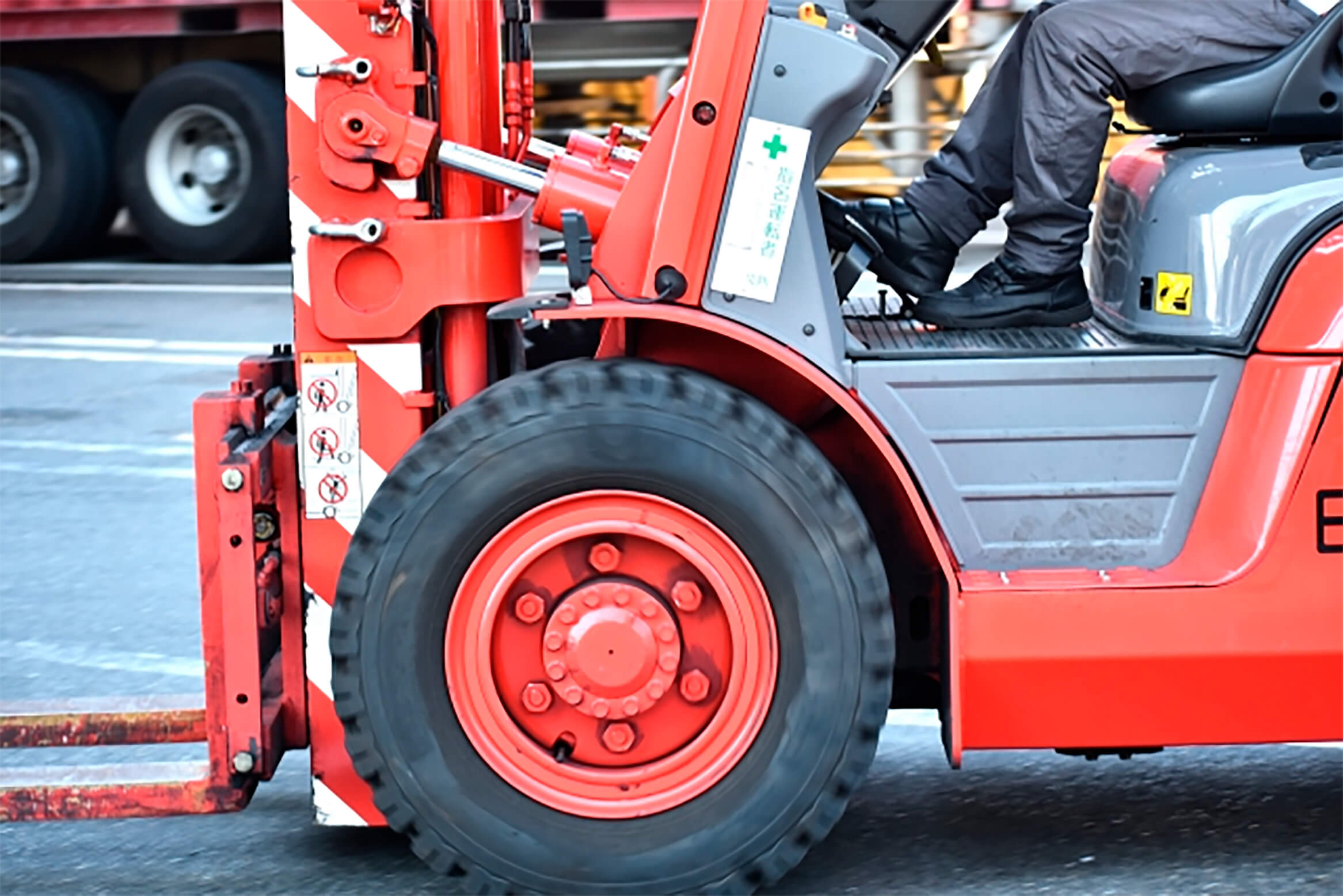 対応車両_フォークリフト用タイヤ